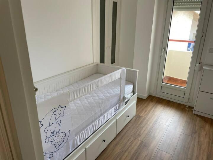 Апартаменти Duplex Con Terraza En Моґро Екстер'єр фото