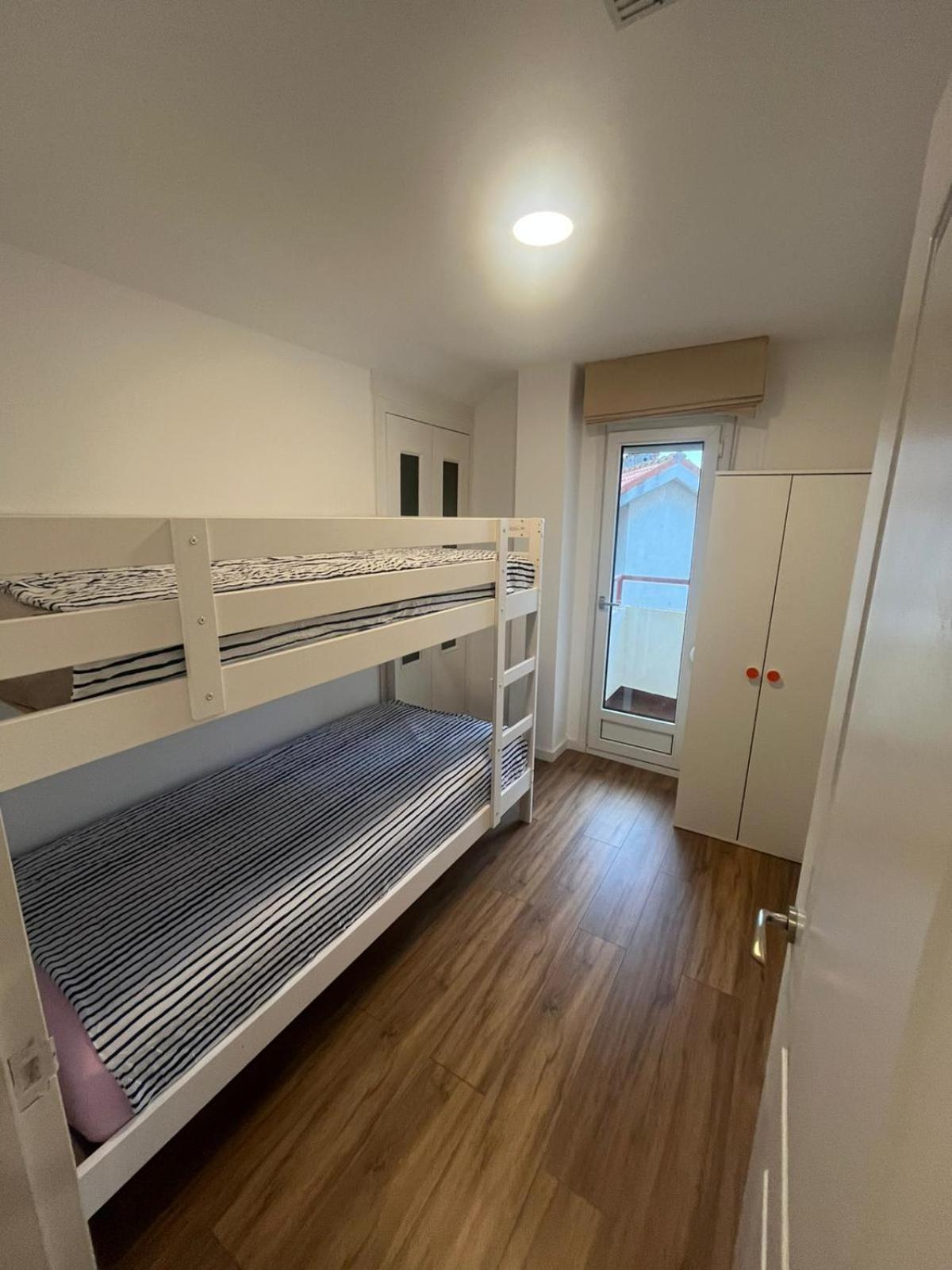 Апартаменти Duplex Con Terraza En Моґро Екстер'єр фото